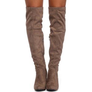 Top moda thigh high boots♥️ trades accepted ♥️